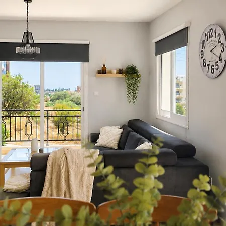 Skylight By Staycom *